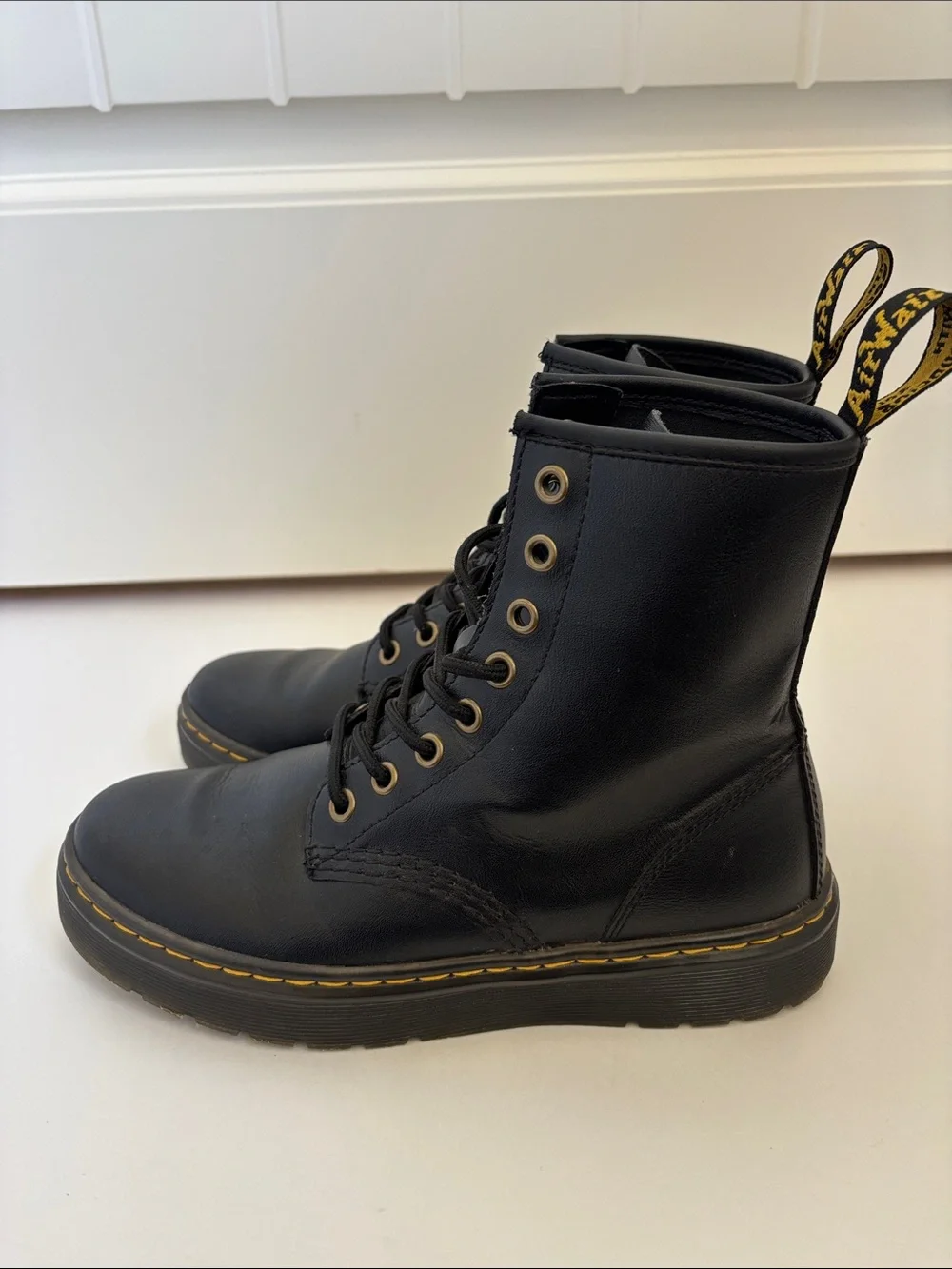 Dr. Martens Zavala Black‎ Leather Combat Boots Womens Size 6 / Mens Size 5